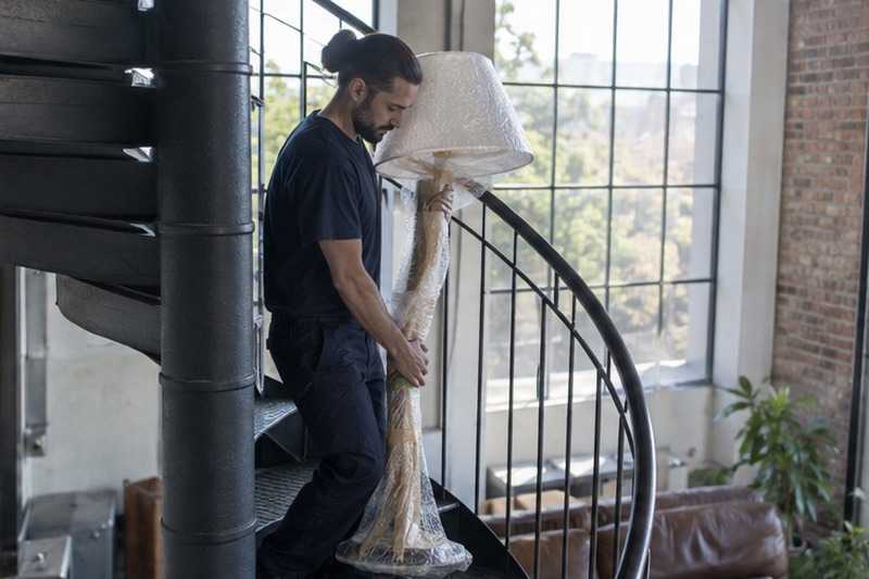 Escalier hélicoïdal d’un loft : chantier Rue Alexandre Dumas